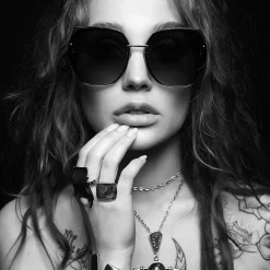 Outlet queence Acrylglasbild Tattoo