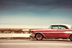 Sonstige Akustikbild ROTER OLDTIMER