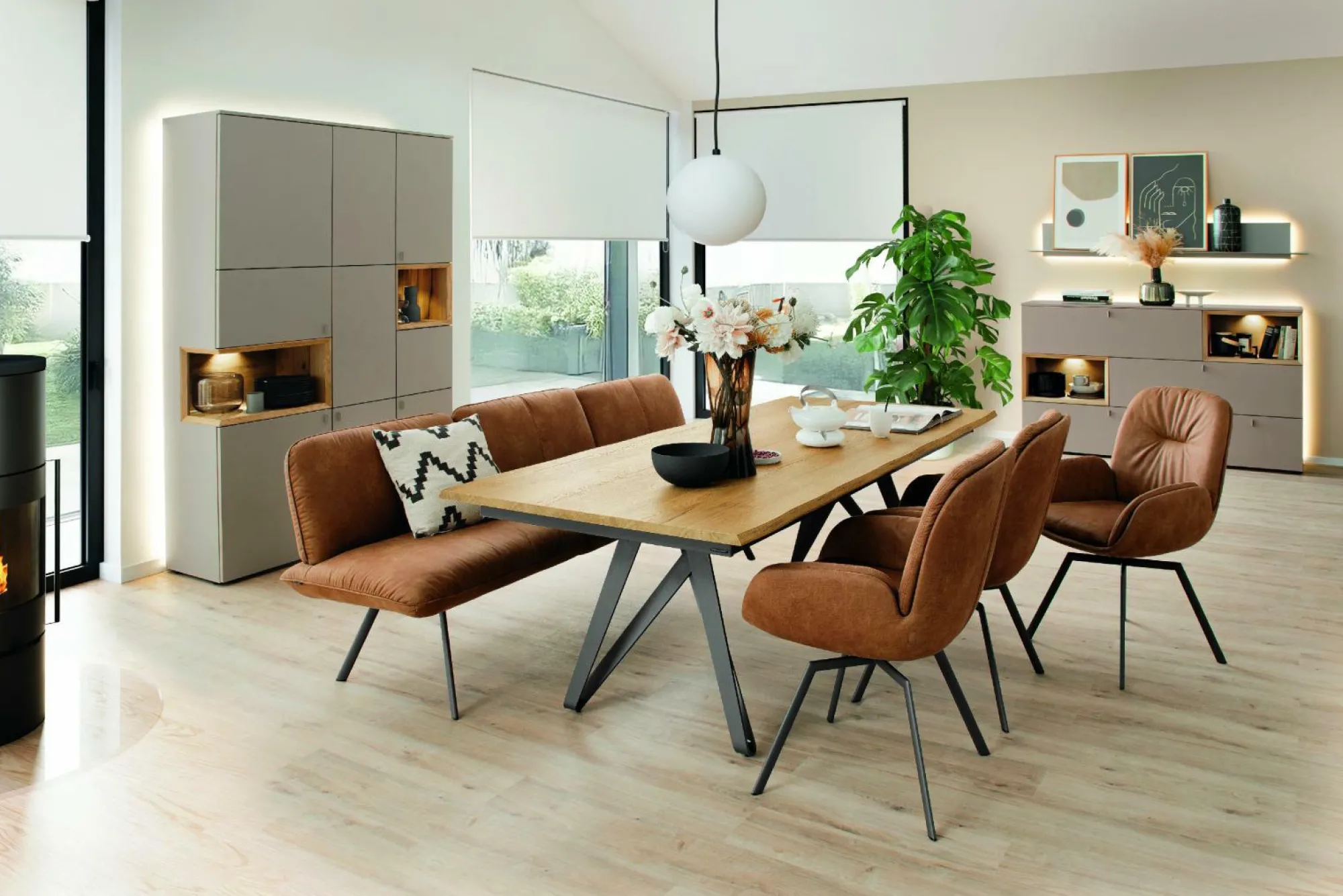 New VENJAKOB Armlehnstuhl ELISA