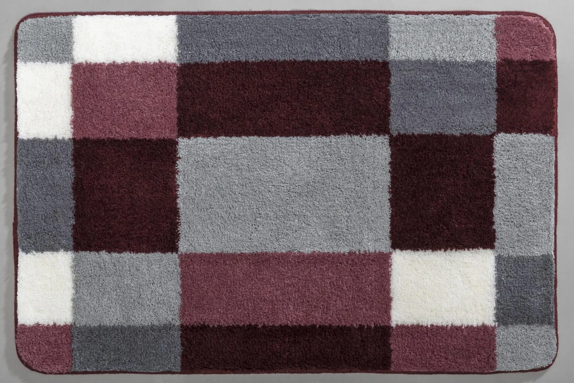 Hot Kleine Wolke Badteppich EDGE