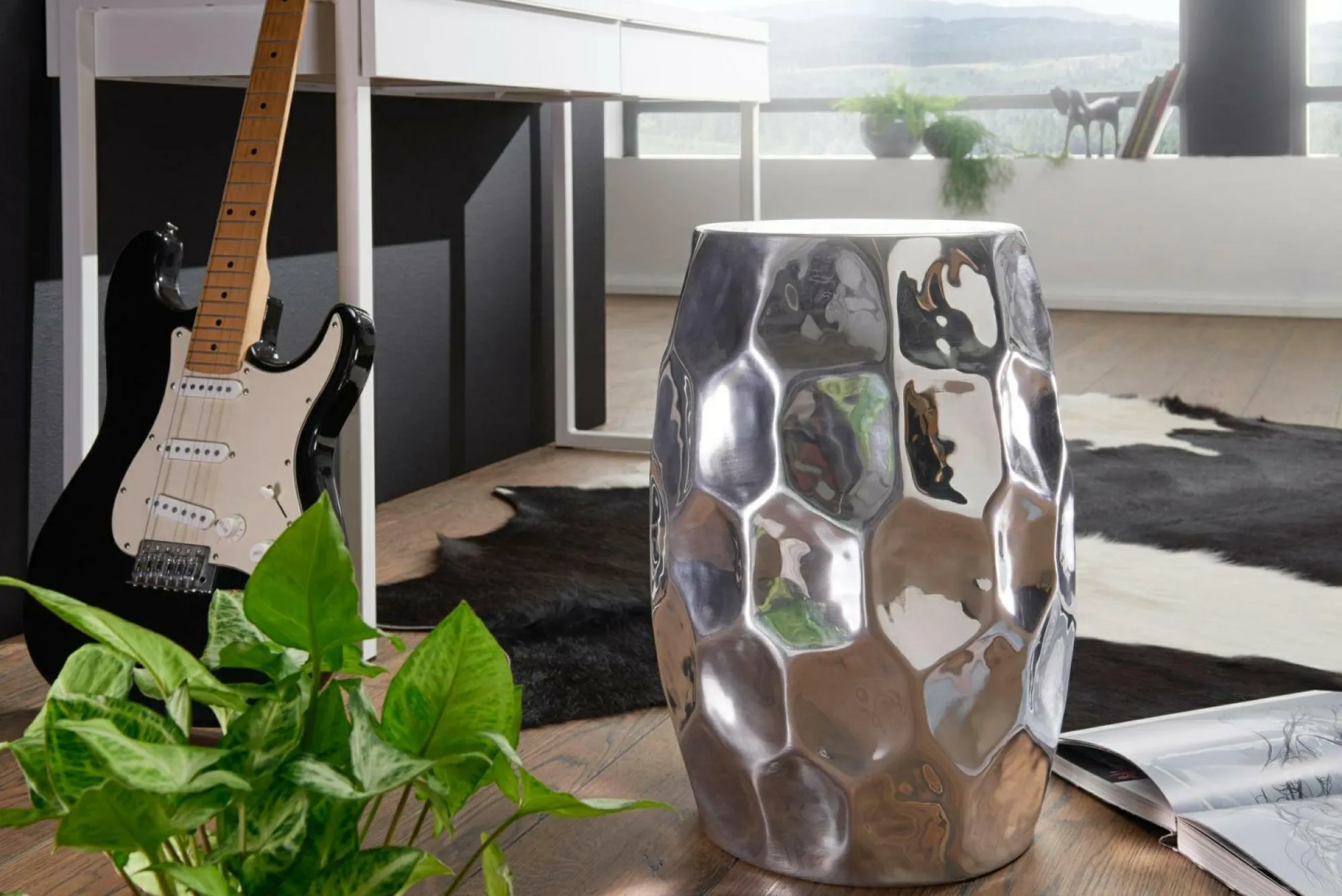 Sonstige Beistelltisch