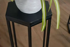 Sonstige Beistelltisch