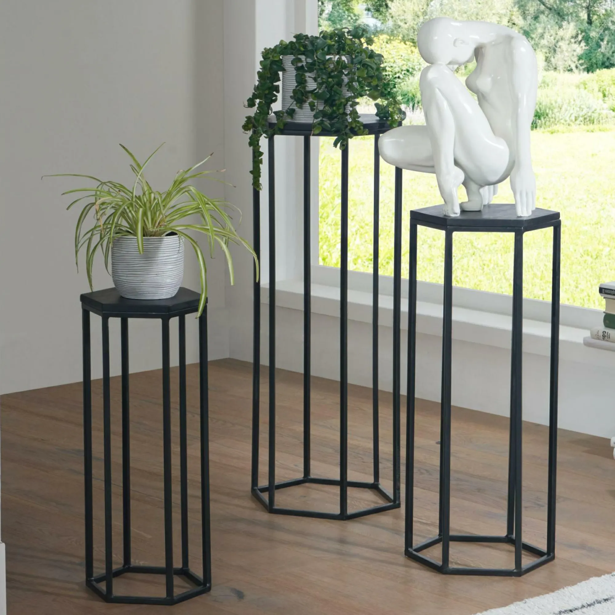 Sonstige Beistelltisch