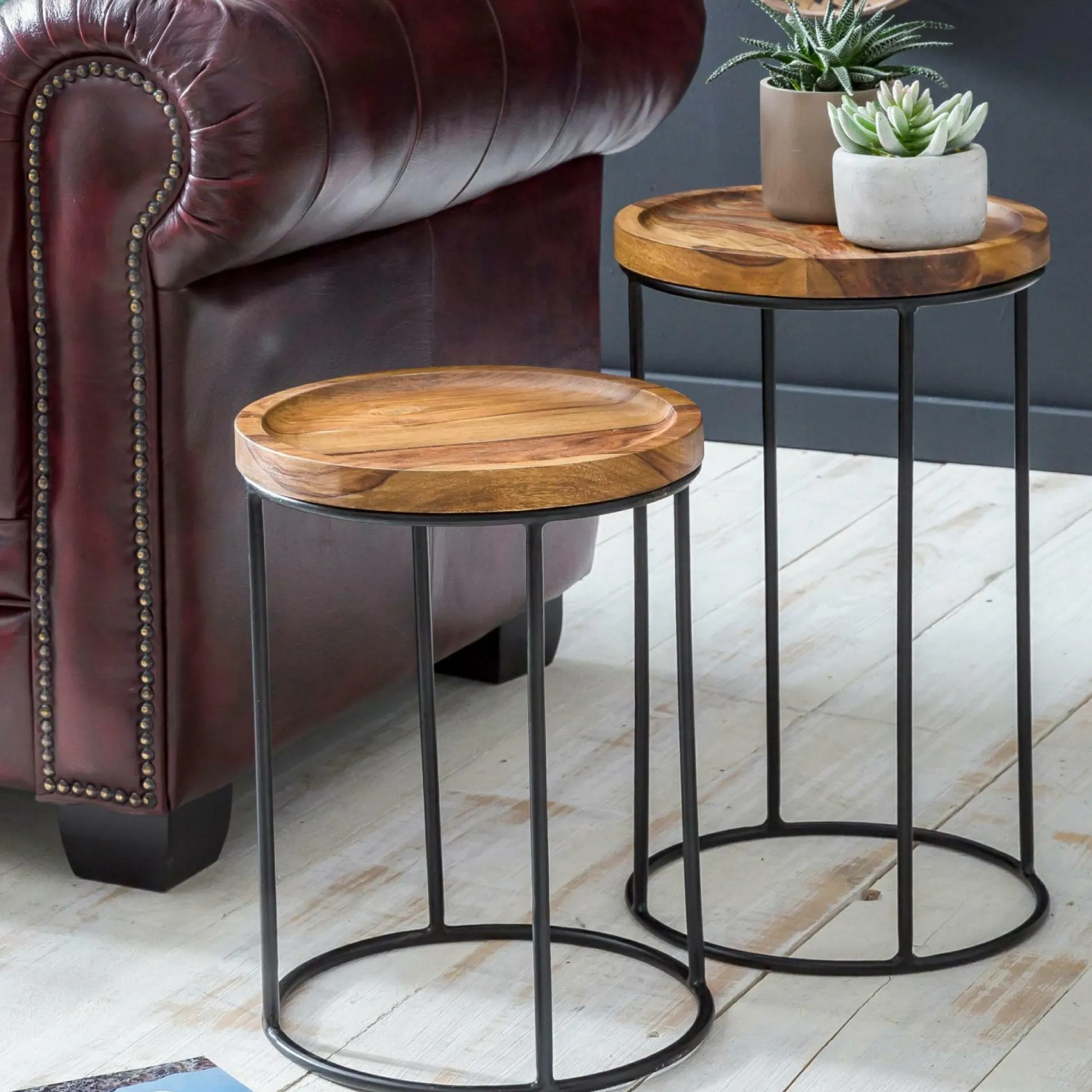 Sonstige Beistelltisch