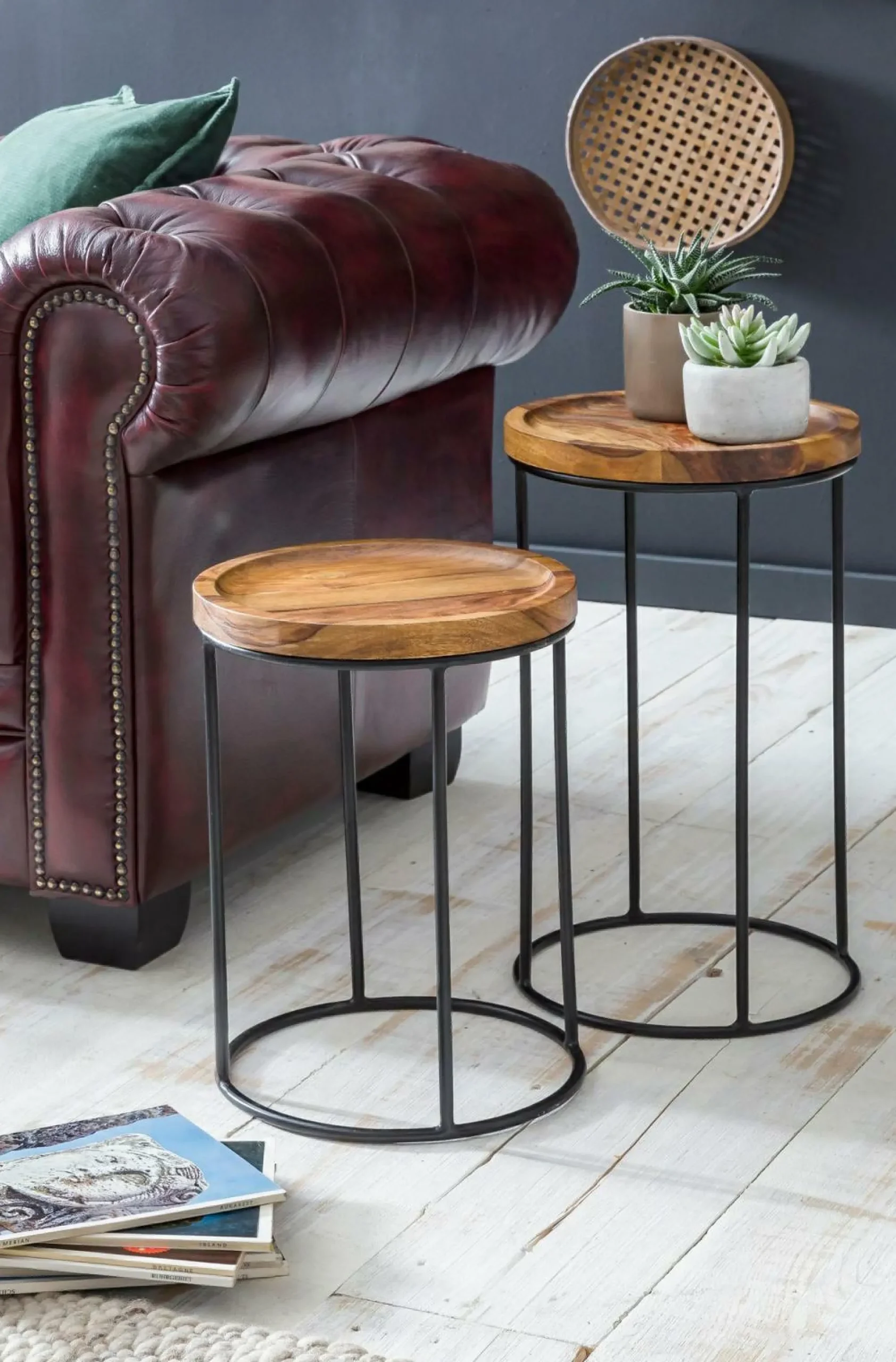 Sonstige Beistelltisch