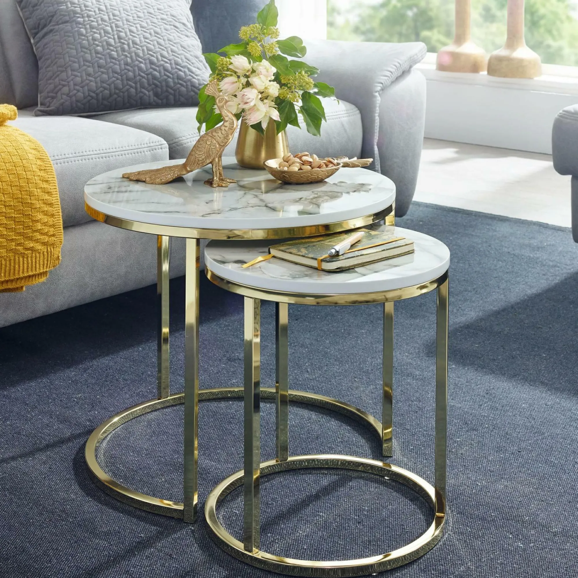 Sonstige Beistelltisch