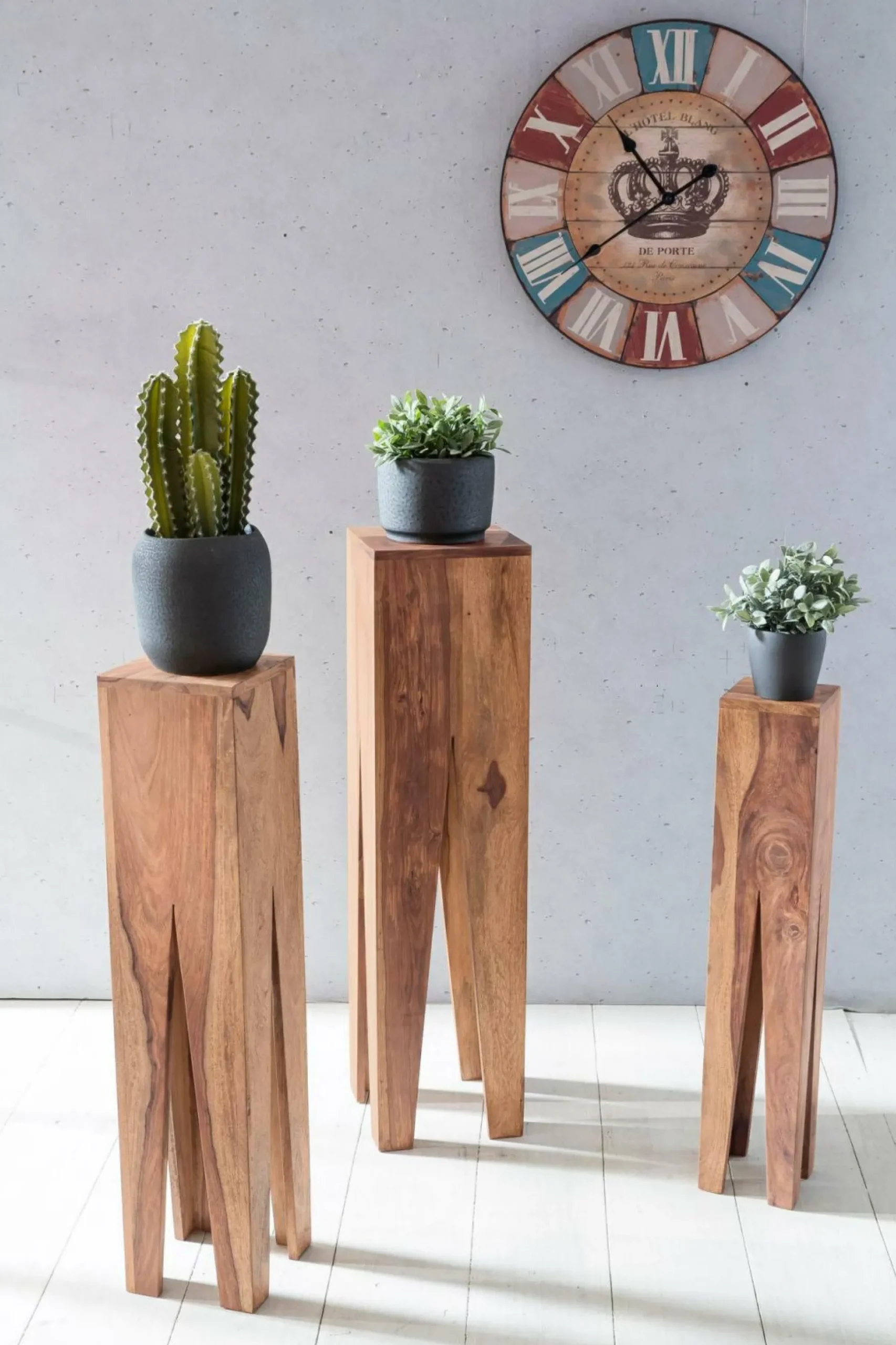 Sonstige Beistelltisch