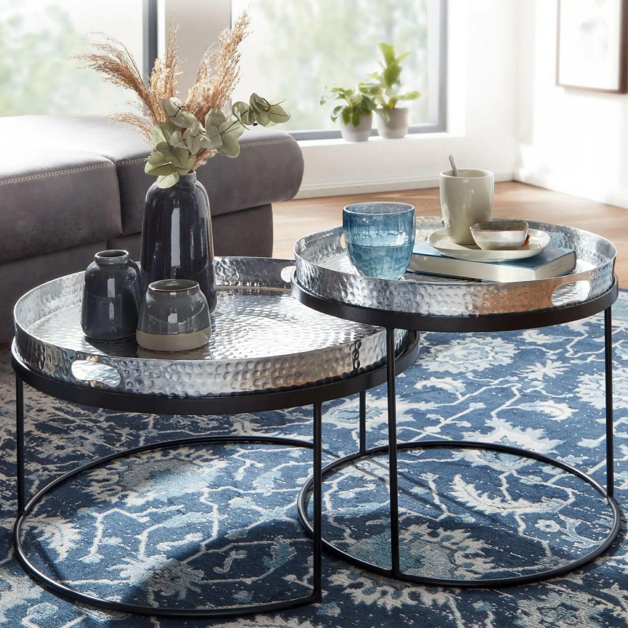 Sonstige Beistelltisch