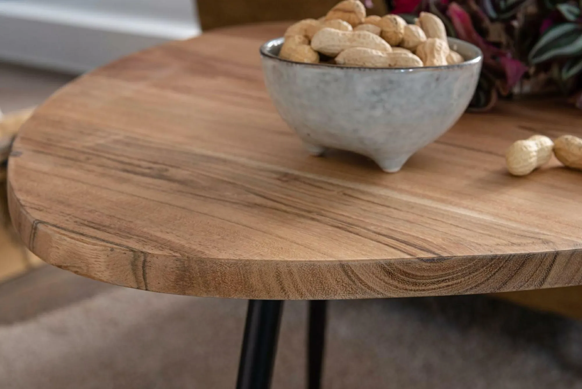 Sonstige Beistelltisch