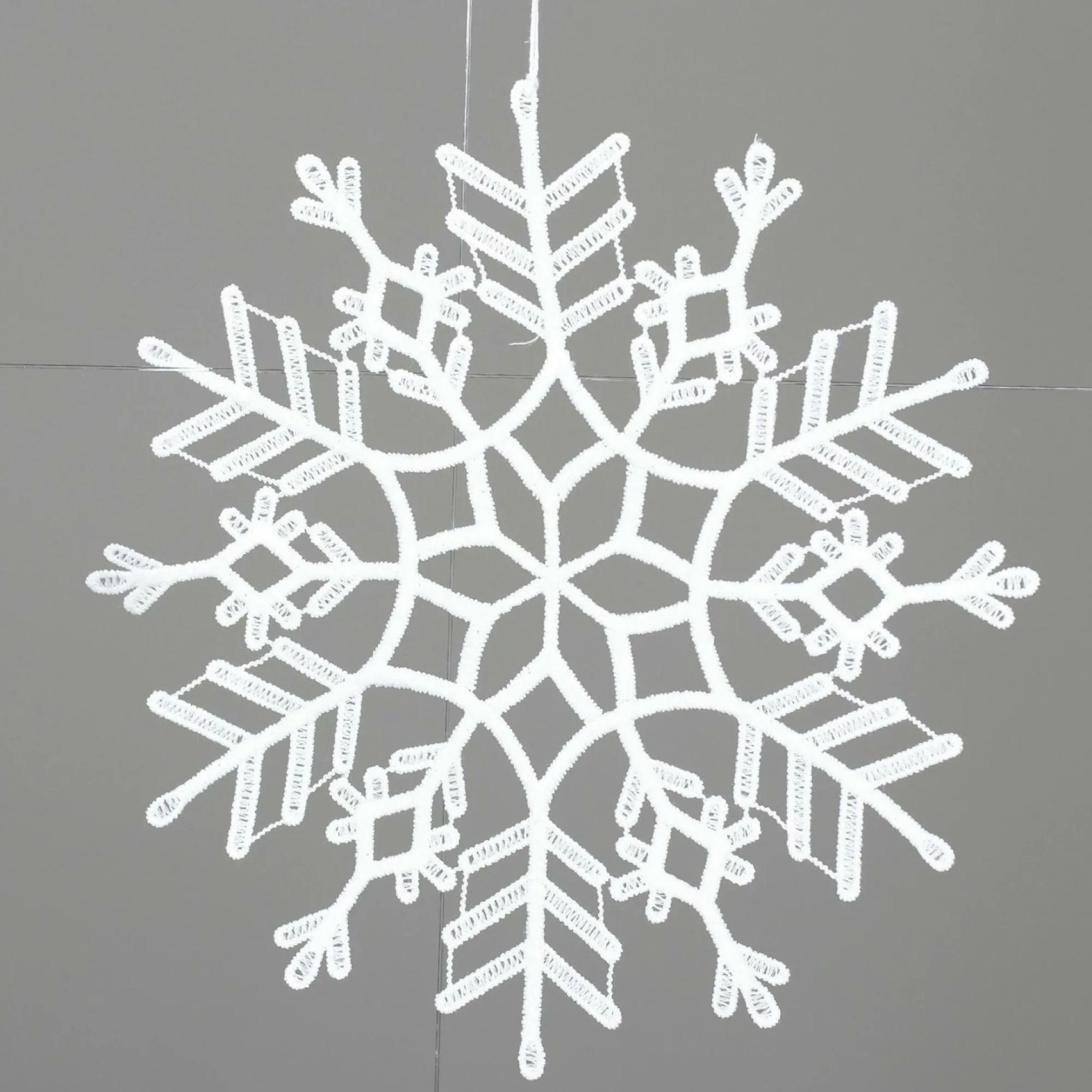 DPI Christbaumschmuck Hänger ORNAMENT HÄKEL