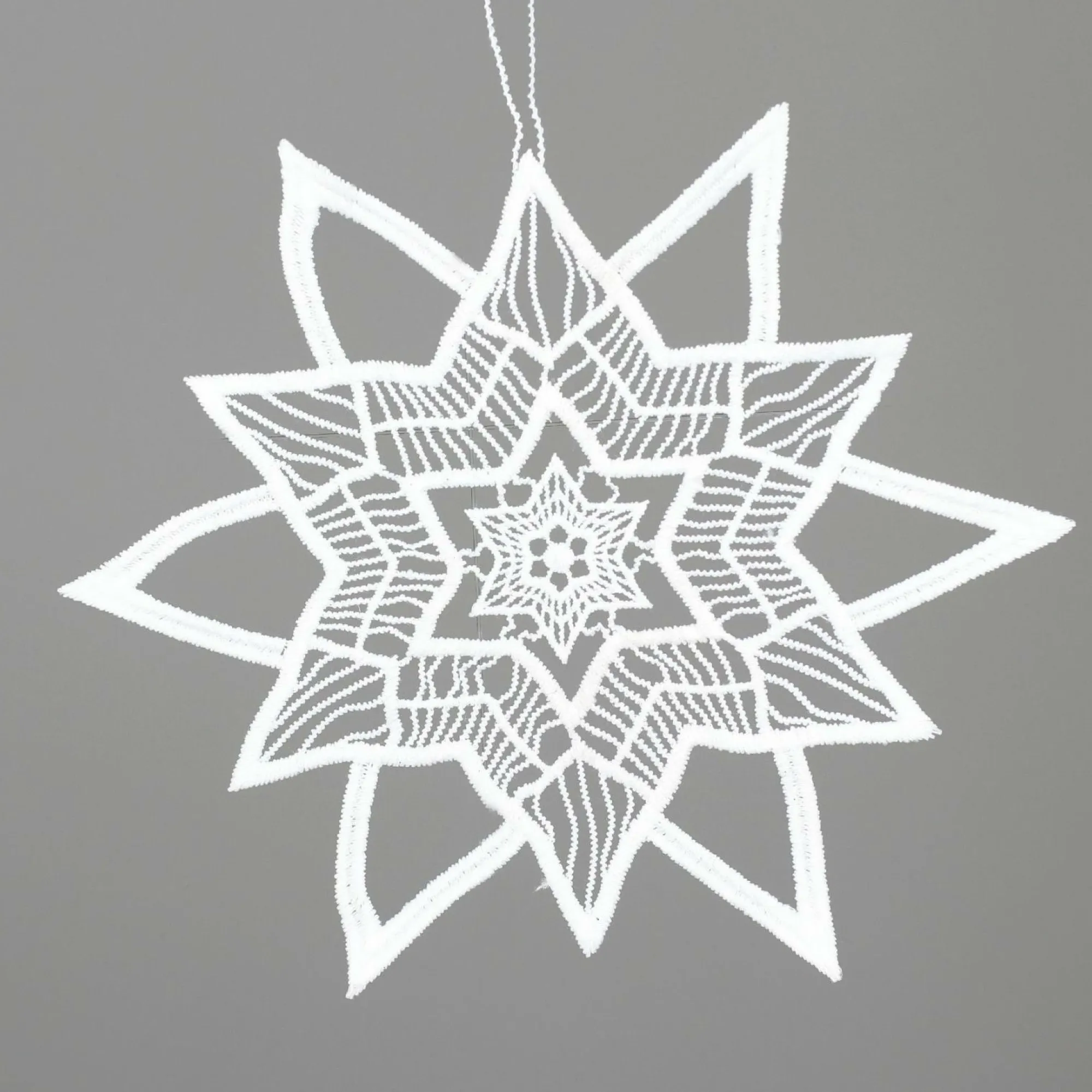 DPI Christbaumschmuck Hänger ORNAMENT HÄKEL