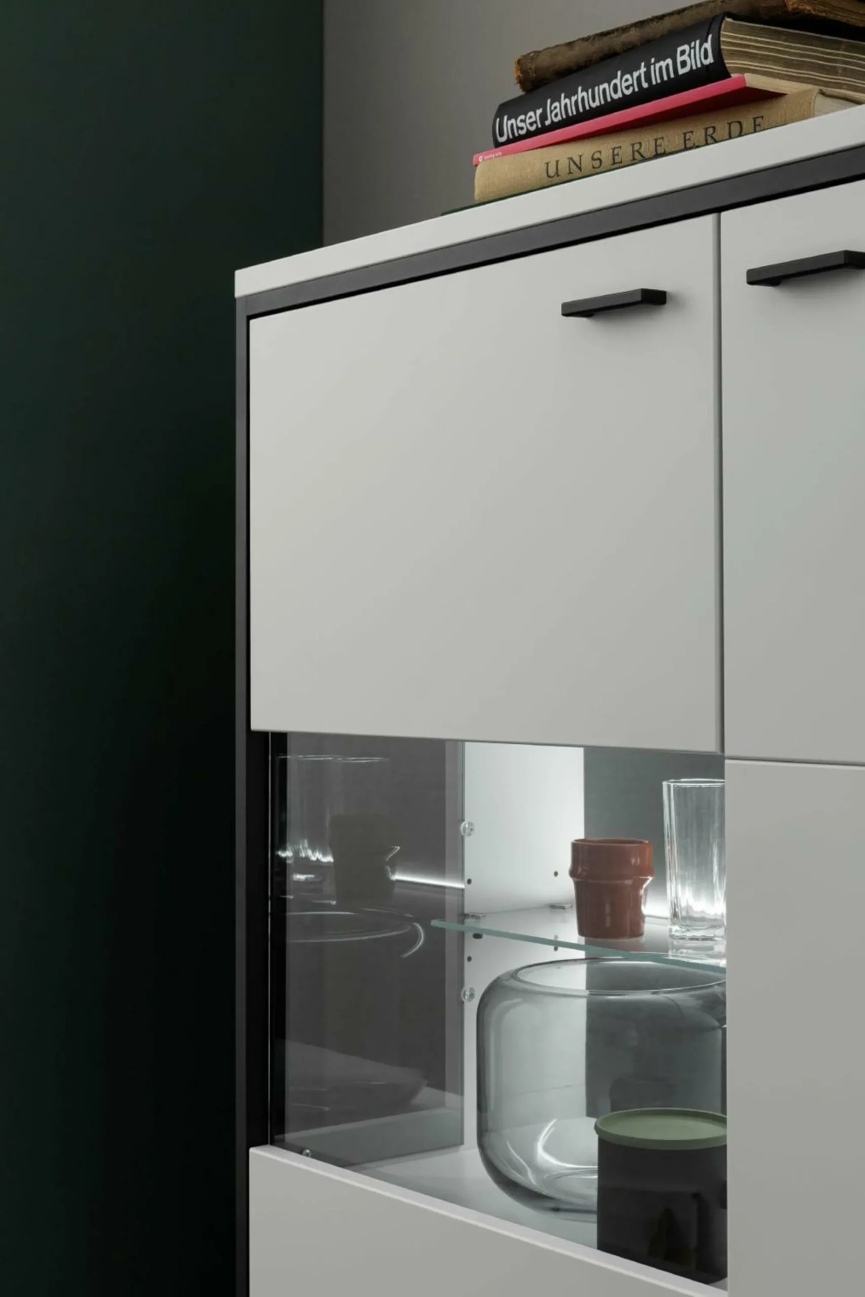 Best MCA Highboard MORI