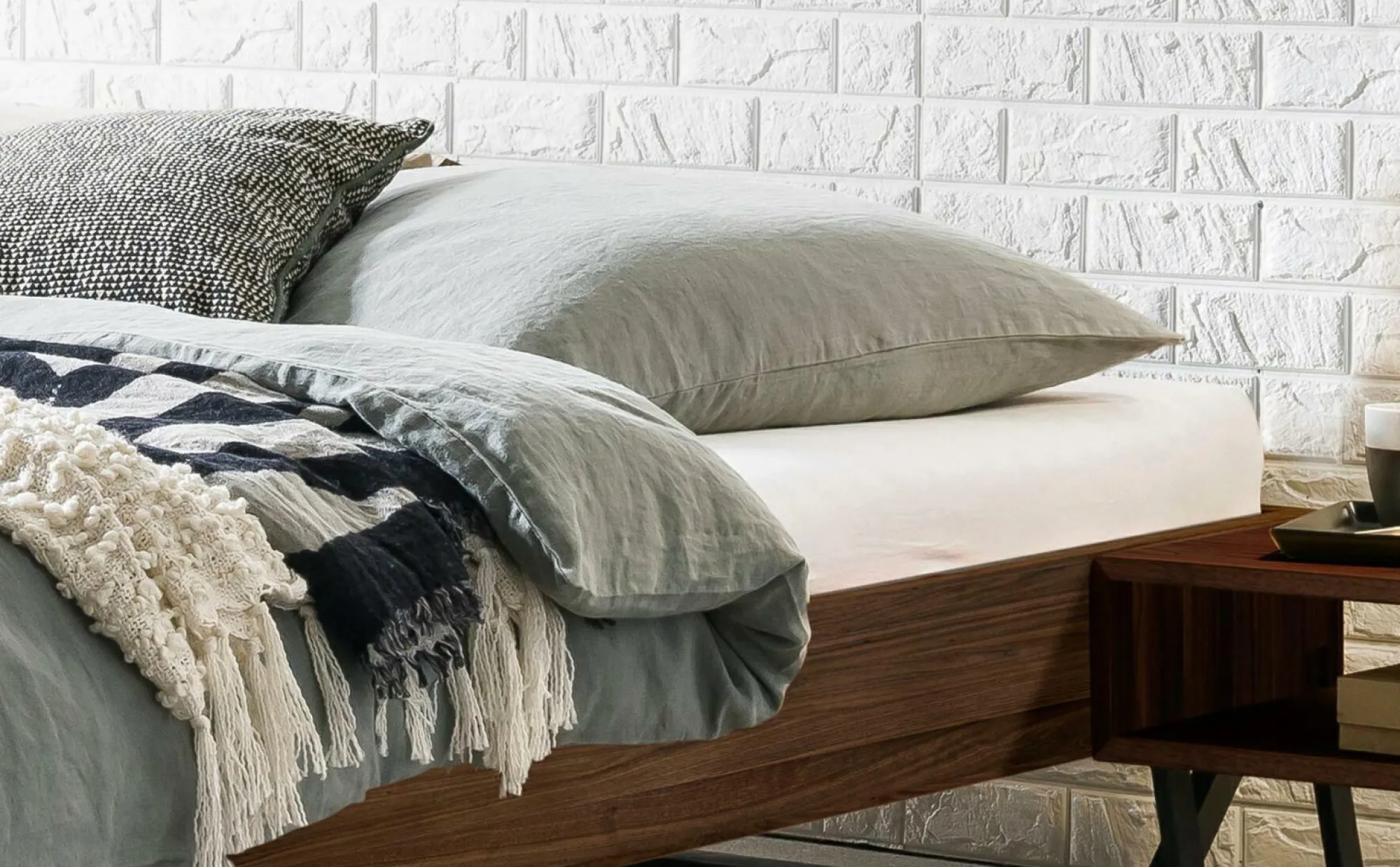 HASENA Holzbett OSTINO