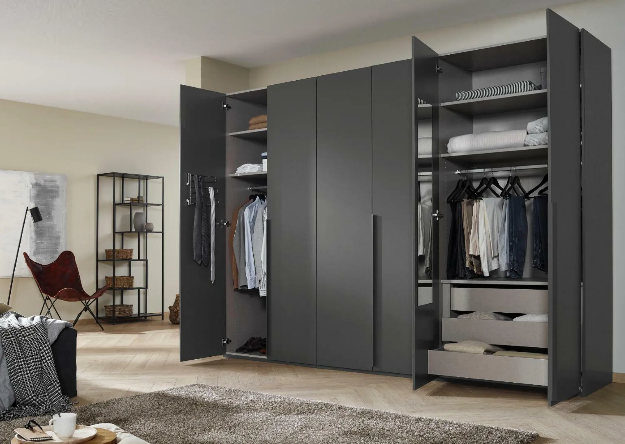 Clearance HARPER Kleiderschrank RIMINI