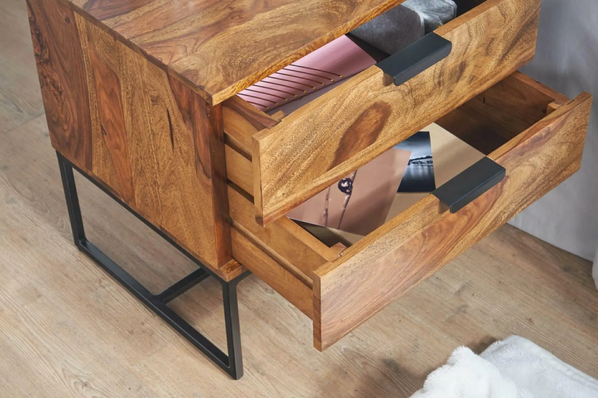 Best Sonstige Nachttisch