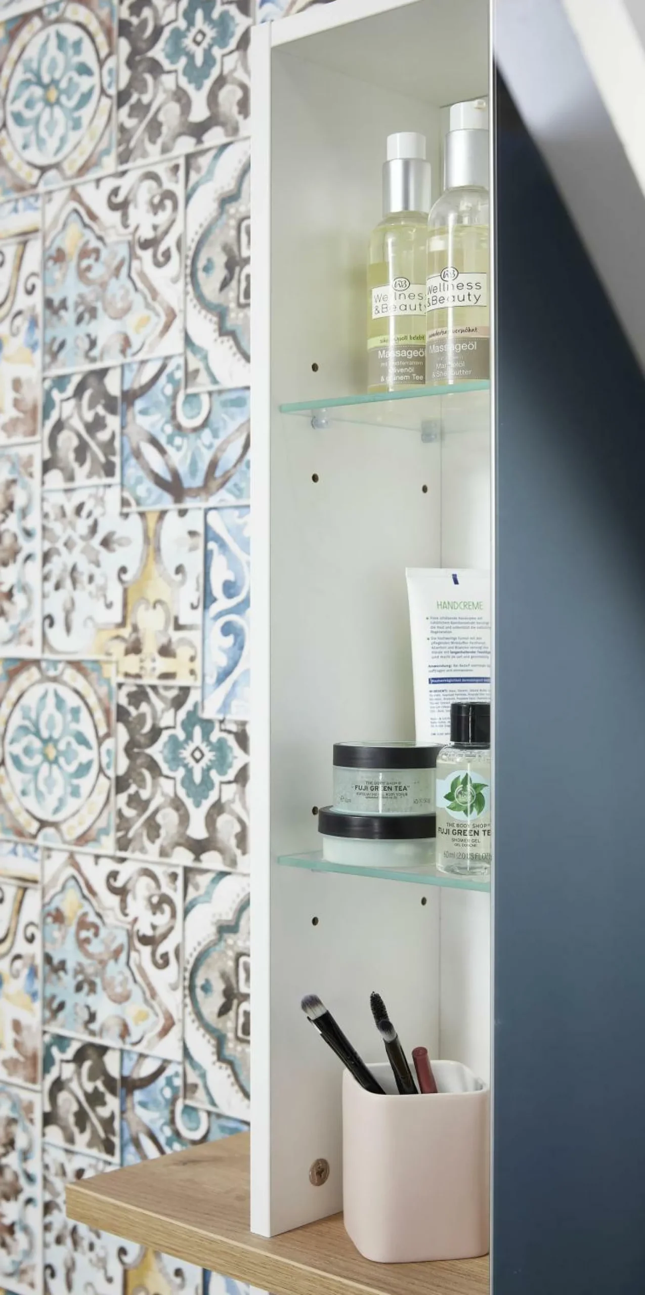 Hot GERMANIA Spiegelschrank Novolino