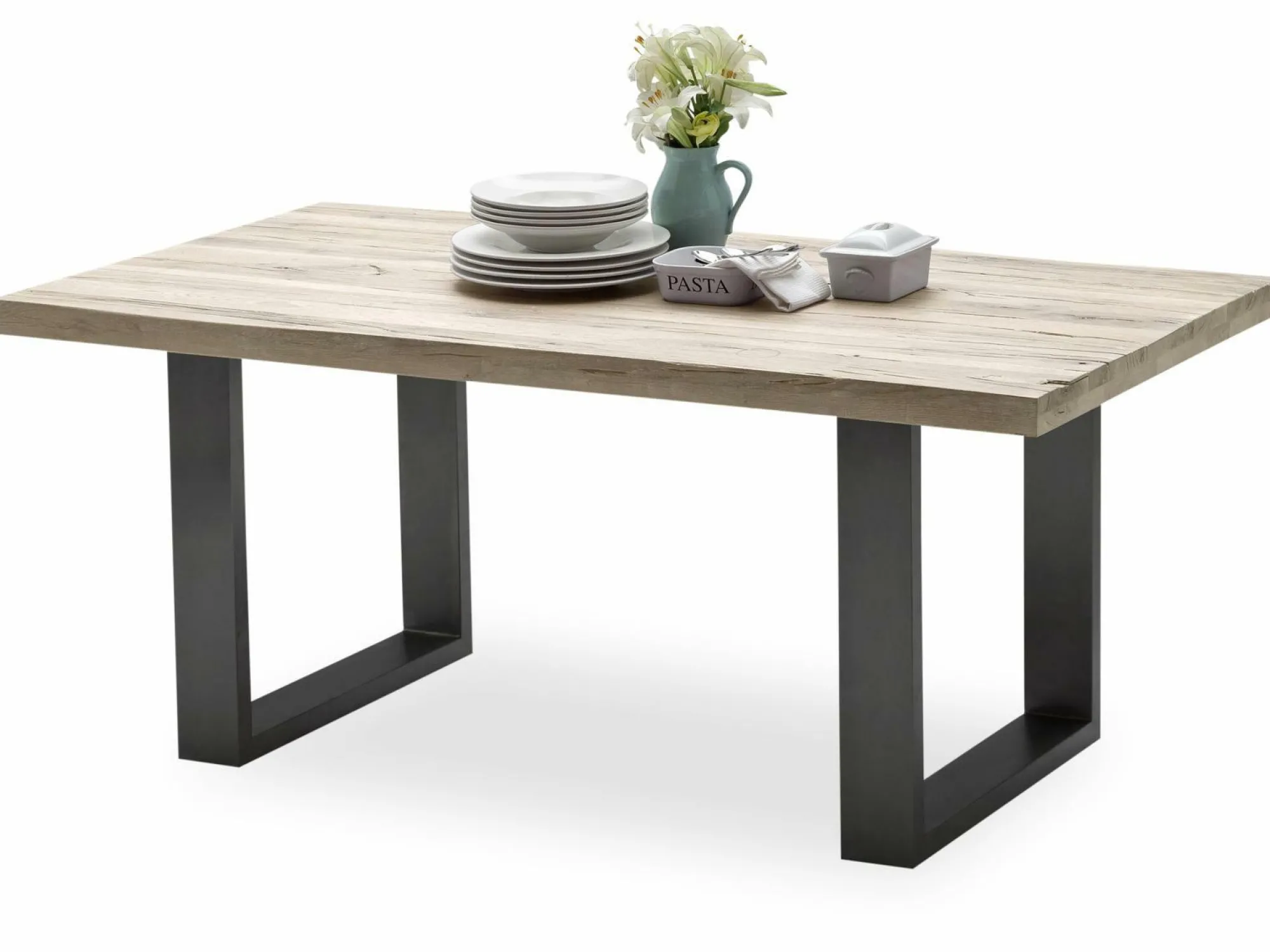 New MCA Tisch CASTELLO