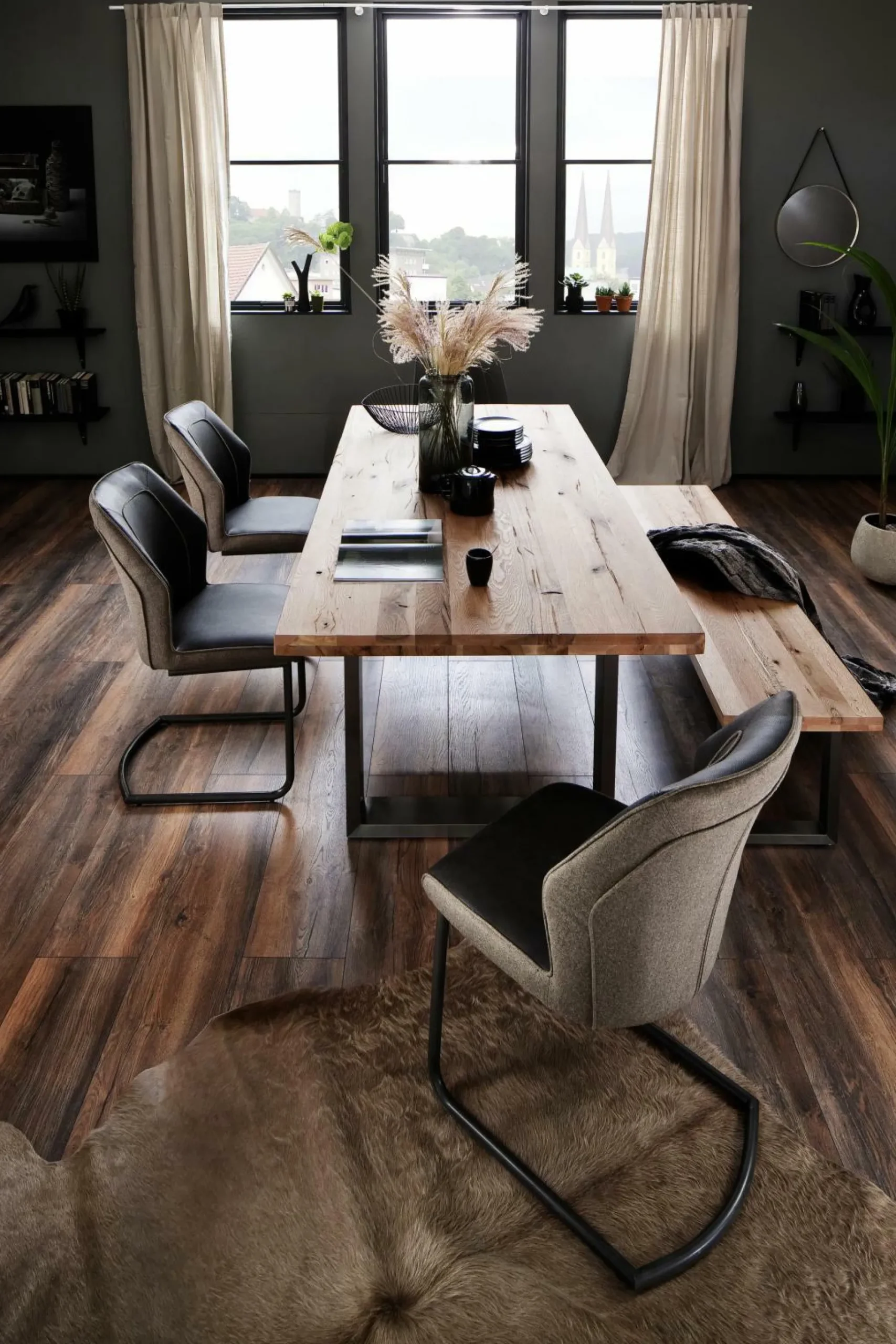 Outlet MCA Tisch CASTELLO