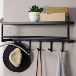 Sonstige Wandgarderobe