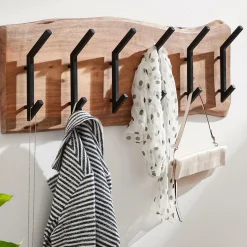 Sonstige Wandgarderobe