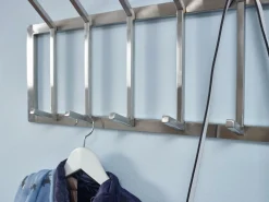 Sonstige Wandgarderobe