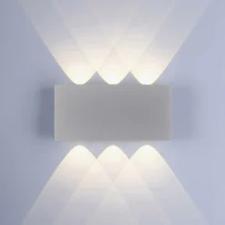 Paul Neuhaus Wandleuchte CARLO