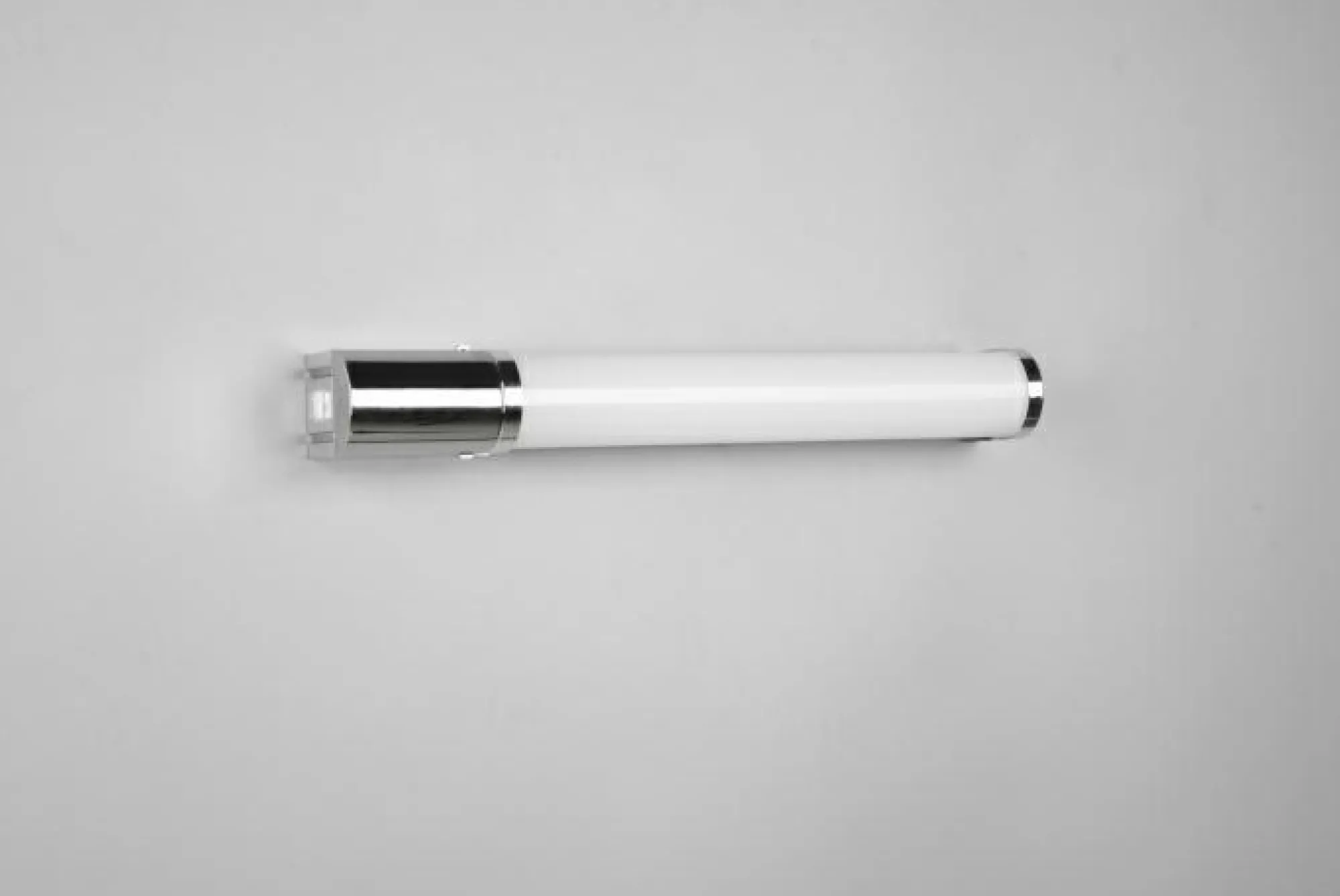 TRIO-Leuchten Wandleuchte PIERA